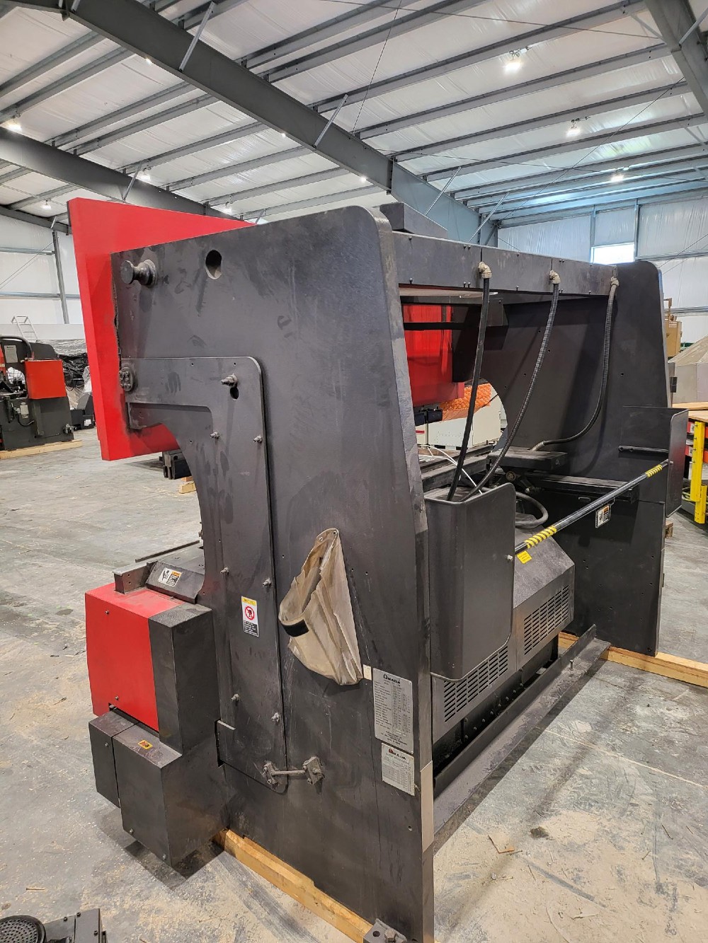 100 Ton, Amada FBD1025NT CNC Press Brake, 98.4" Max Bending Length - Image 6