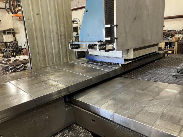 5.12" TOS #WHQ-13, CNC horizontal boring mill, Heidenhain i530, 197" table travel, 50 HP, 3000 RPM, 2012 - Image 5