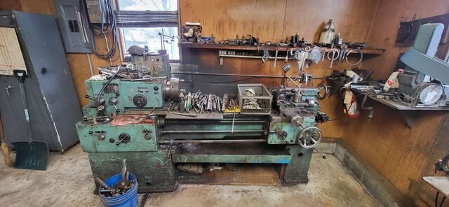 15.7" x 59" TOS #SN-40C, engine lathe, 2.03" spindle bore, 7.5 HP - Image 1