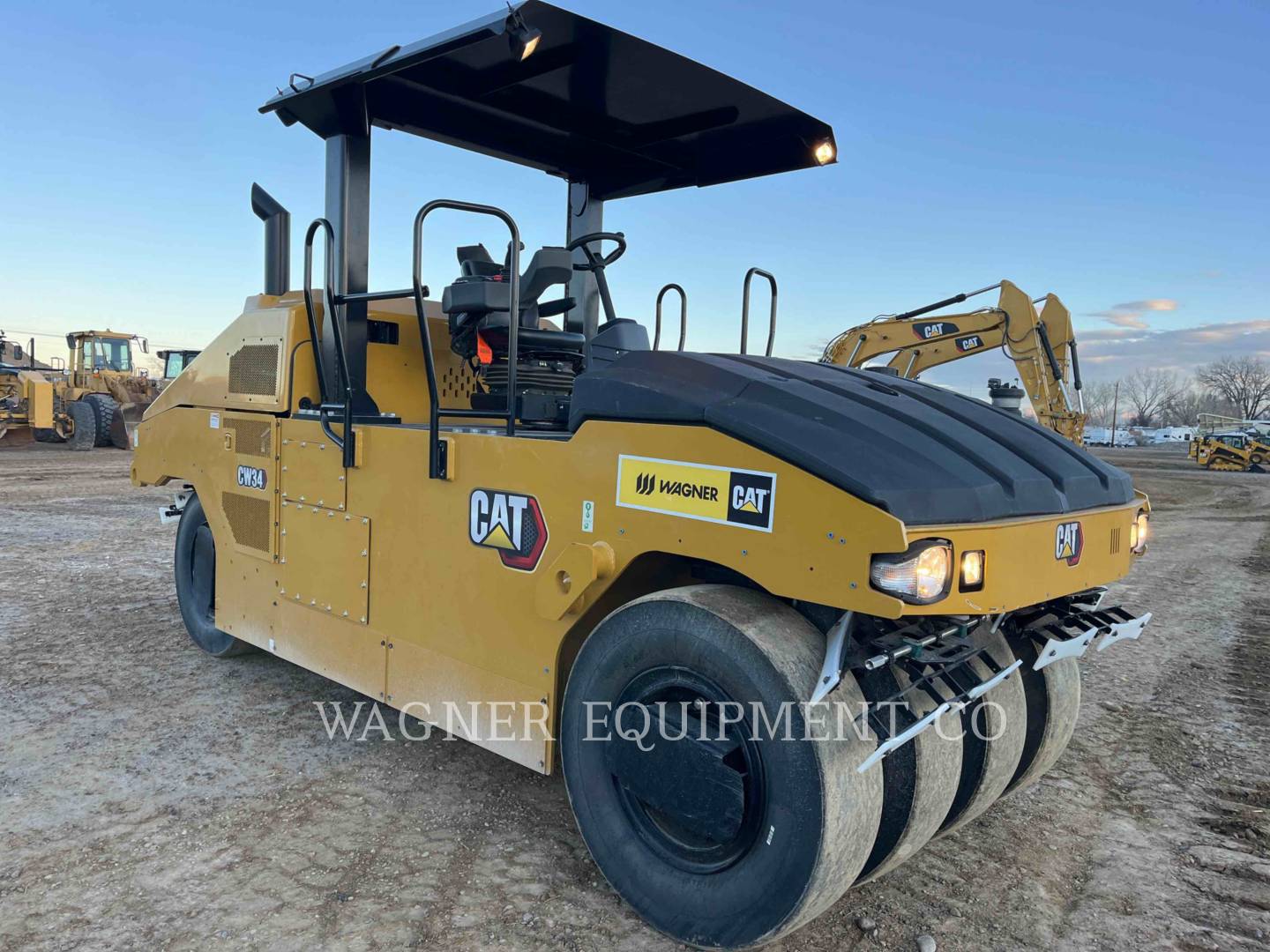 Caterpillar CW34, Compactor, 385 hours, S/N: 4G400103, 2024 - Image 2