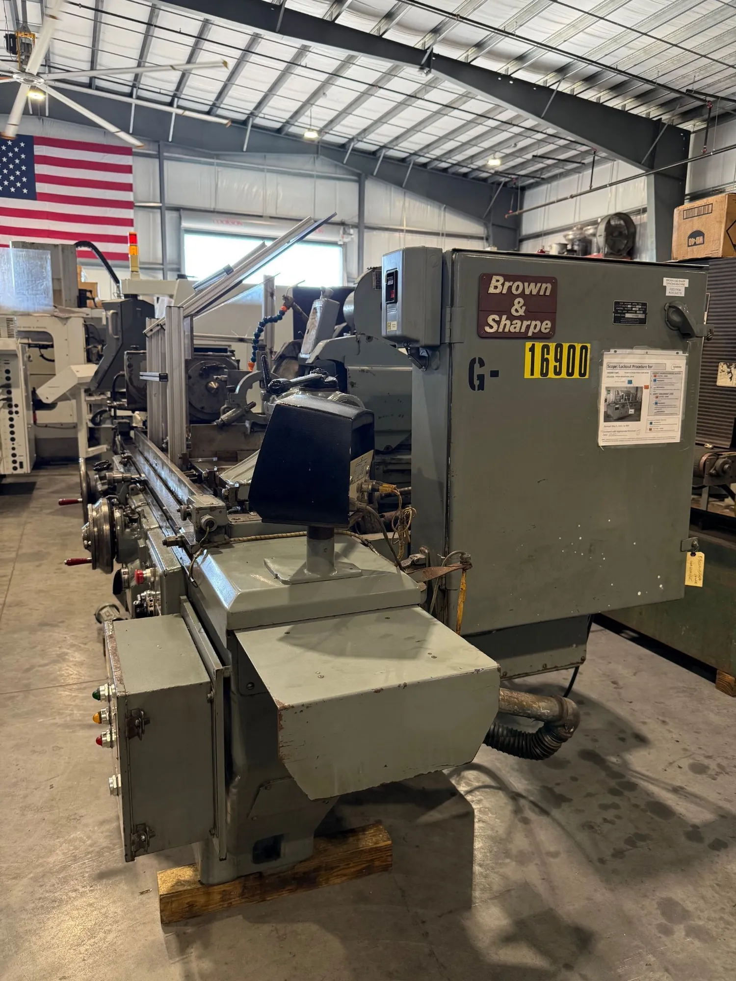 14" x 40" Brown & Sharpe #1440U, OD/ID universal cylindrical grinder, 14" x 1-1/2" x 5" wheel, plunge, 1982 - Image 5