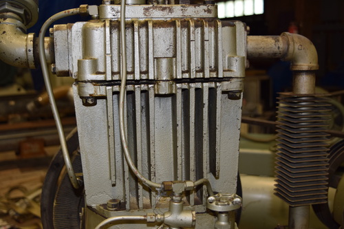 Quincy #340, Reciprocating Type Air Compressor, horizontal receiver tank-mounted, 10 HP, 208-220/440 Volt, 3PH - Image 8
