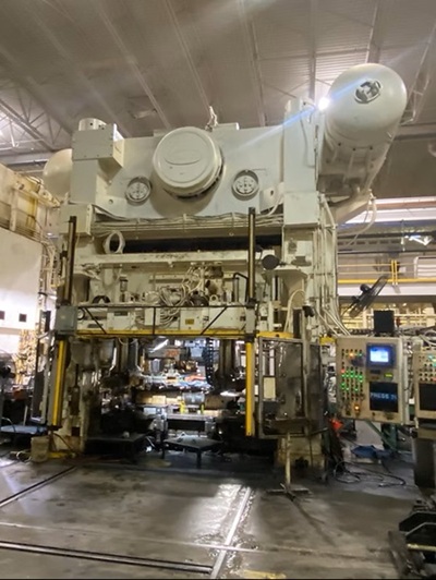 1600 Ton, Danly #SE4-1600-132-72, 4-Point Straight Side Press, 26" stroke, 48" shut height, 132" x 72" bed - Image 1