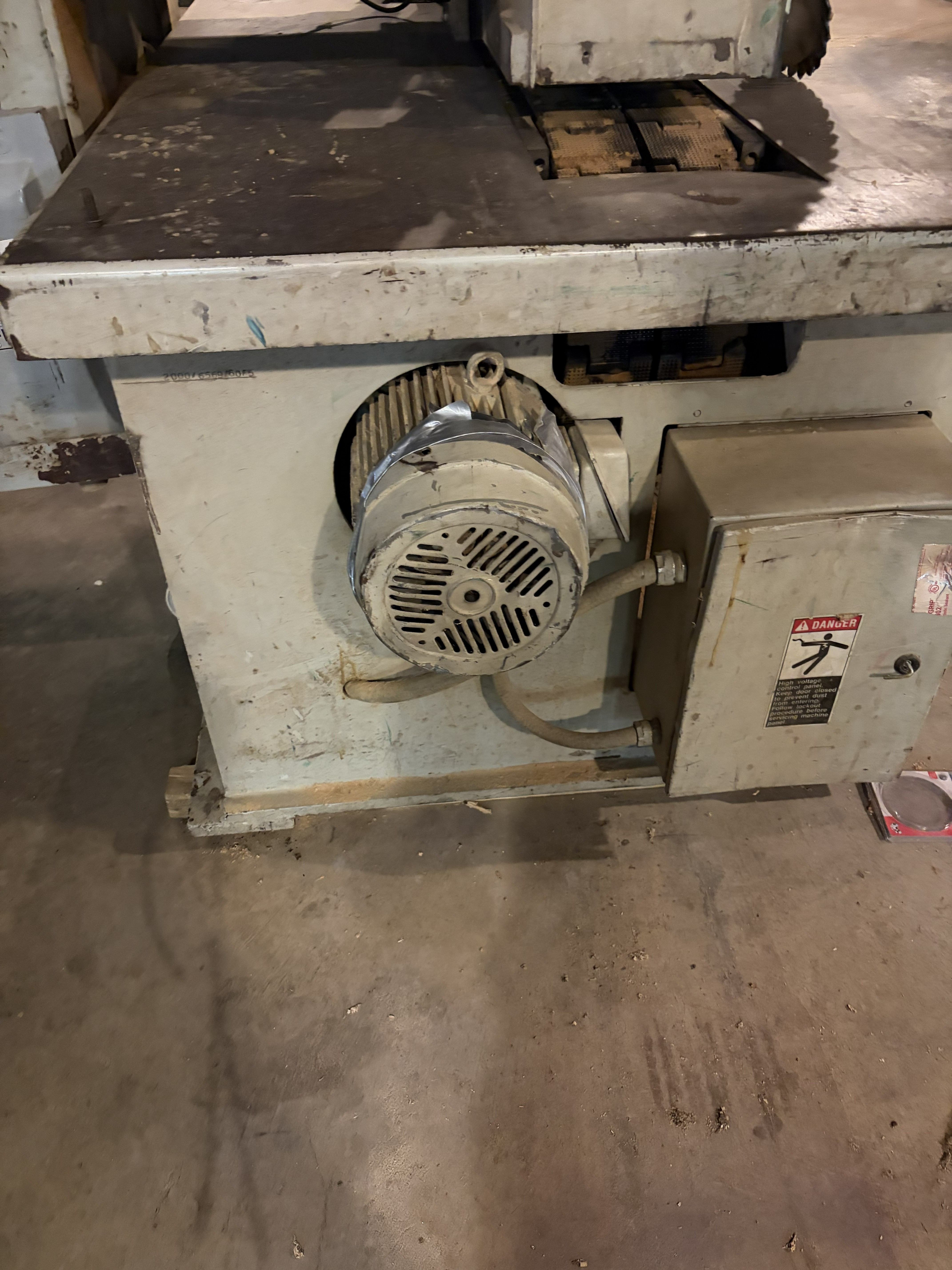 Leadermac #518S, starter millwork package, 5 head moulder, 2021, Diehl SL 60 Ripsaw, Smaller Ripsaw, and Dust - Image 7