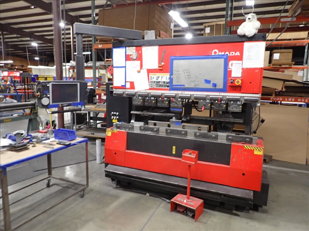 80 Ton, Amada #FBD-8020NT, CNC press brake, 6.5'OA, 66.9" between housing, 5.91" stroke, 15.75" throat - Image 1