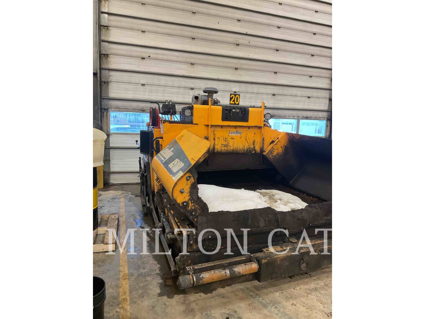 Case 8510D, Asphalt Paver, 3504 hours, S/N: 158485, 2017 - Image 2