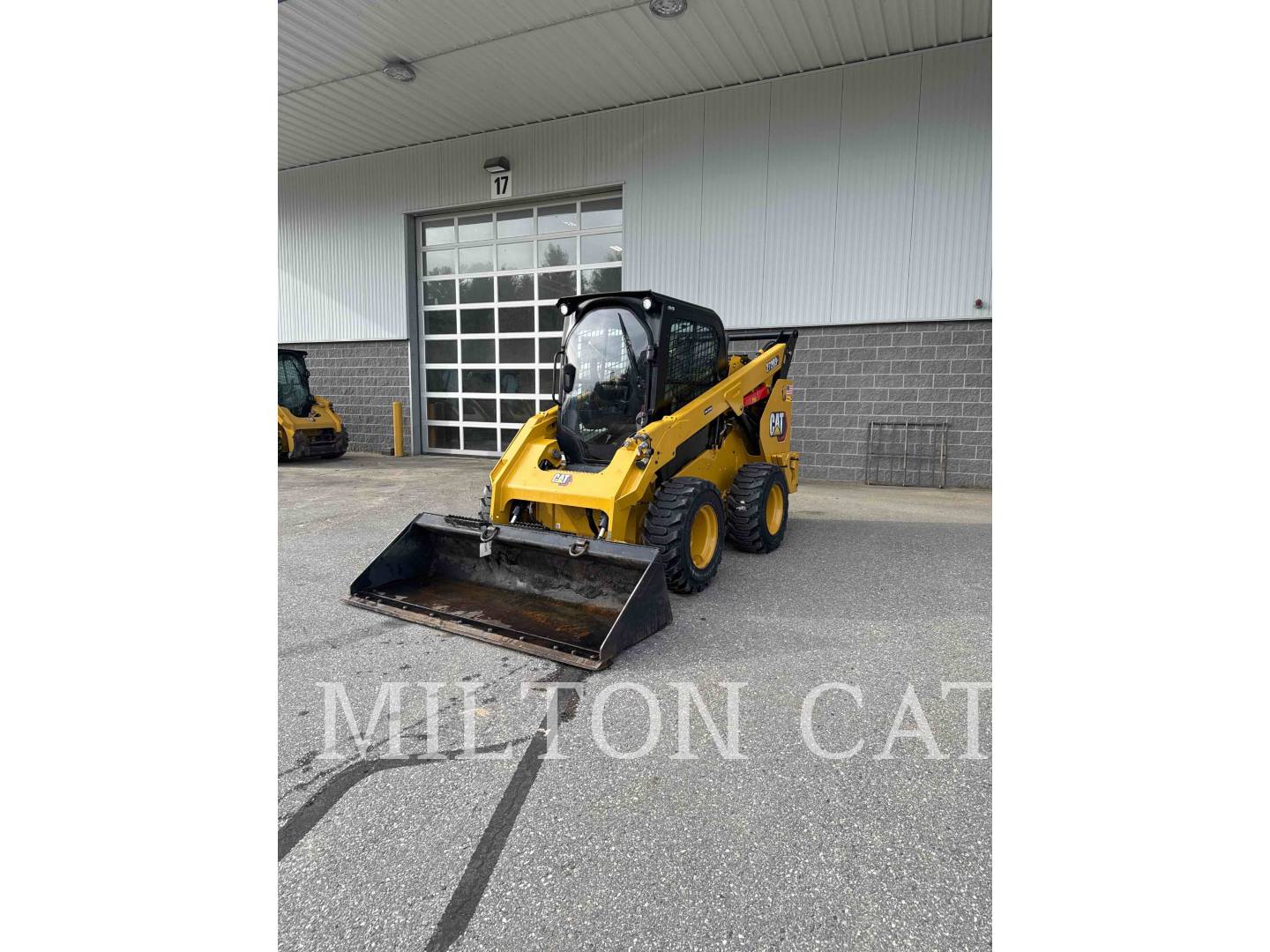 Cat 272D3XE, Skid Steer Loader, 857 hours, S/N: TY600356, 2024 - Image 1