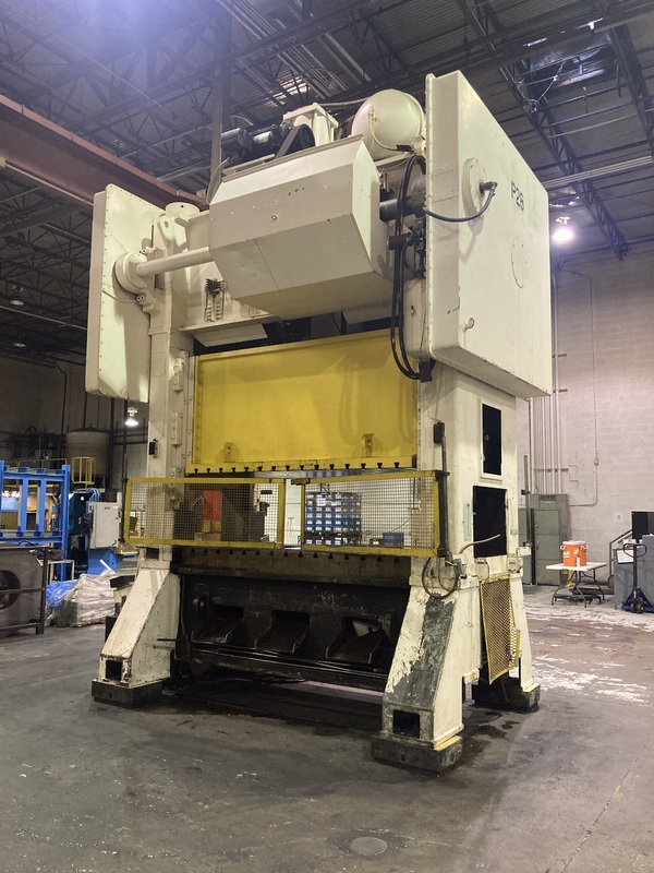 300 Ton, Blow #SC2-300-96-48, straight side double crank press, 10" stroke, 23" Shut Height, 96" x 48" bed - Image 2