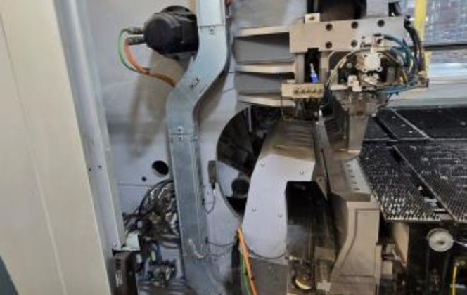 Salvagnini #P1, CNC Panel Bender - Image 7