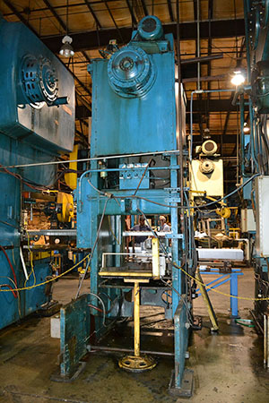 150 Ton, Niagara #E-150, OBI press, 30" x50" bed, 10" stroke, 26" Shut Height (SDAU), 6" adj., 1984 - Image 4