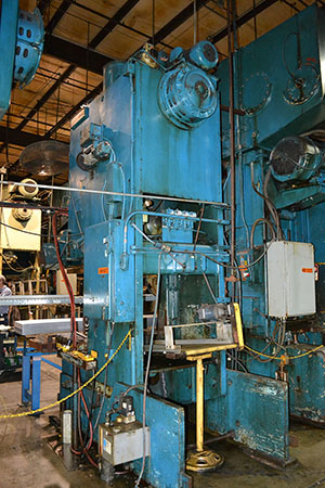 150 Ton, Niagara #E-150, OBI press, 30" x50" bed, 10" stroke, 26" Shut Height (SDAU), 6" adj., 1984 - Image 5