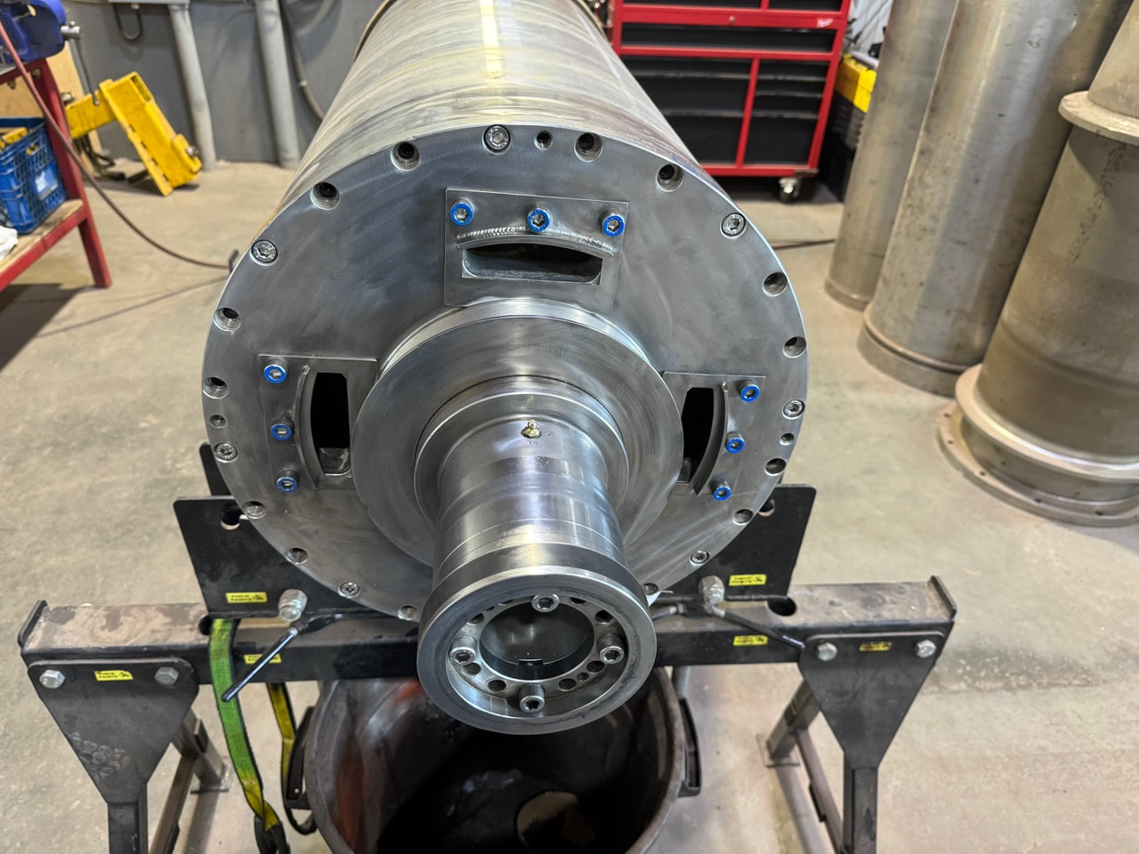 18" x 75" Tomoe #TDM050, decanter centrifuge, 125 HP main, 20 HP back drive, 8.5° beach, 152:1 gearbox - Image 10