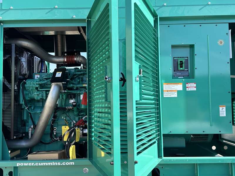 300 KW Cummins #DQDAC, diesel generator set, 120/208 Volts, 464 HP @ 1800 RPM, QSL9-G7 engine, EPA Tier 3 - Image 6