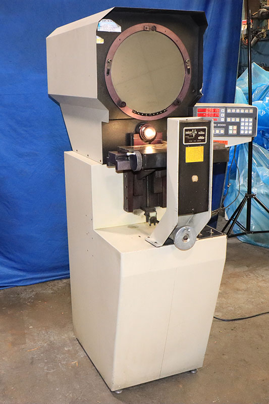 14" Microvu #Spectra, optical comparator, Quadra-Chek 2000 digital read out w/ programmable Geo. Funct., 10X - Image 2