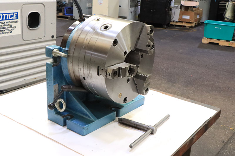 Bison #5912, 12-3/8" H/V Super Spacer, 9.84" Center Height, 4.055" Through Hole, w/ Model 5818-250 Tailstock - Image 4