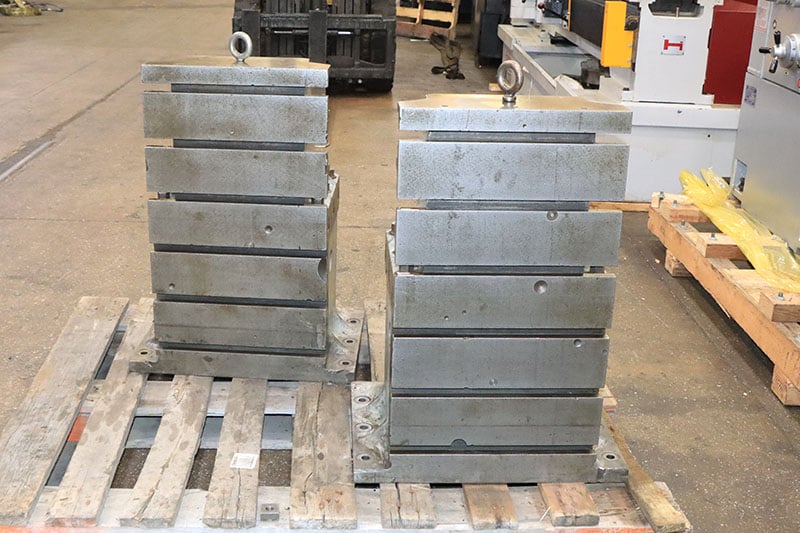 16.5" x 30" x 16" DeVlieg, 4-Piece Cast Iron Matched Angle Block Set, T-Slotted, 6 T-Slots - Image 1
