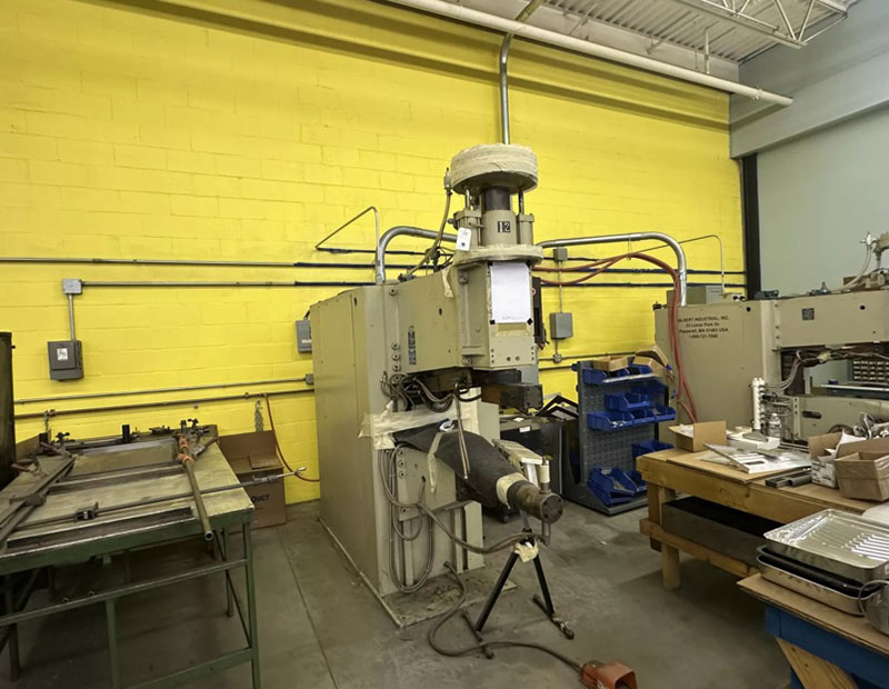 250 KVA Sciaky #PMCO4STK-250-36, press type spot welder, 36" throat,, 460/3/60V., Intertron MC302A Micro - Image 1