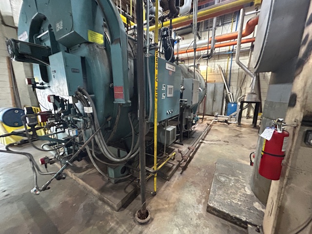 350 HP Cleaver-Brooks #CBI-200-350-150, Firetube Steam Boiler, Natural gas, 150 PSI, 97.5 GPM, 2000 - Image 6