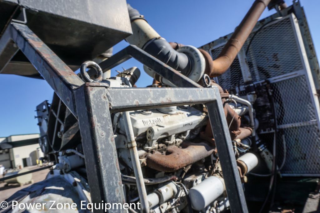 730 HP Detroit Diesel #16V-92T, Diesel Engine, 1800 RPM, 5" stroke, Hydroblaster pump system - Image 10