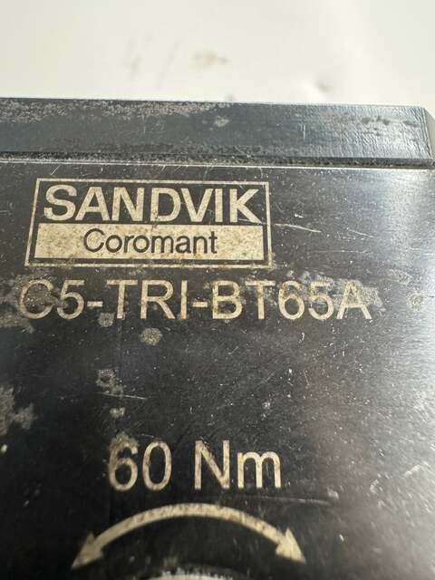 Sandvik Coromant Clamping Unit C5-TRI-BT65A | BMT65 | Capto C5 Workpiece Connection | Orientation: Radial | - Image 6