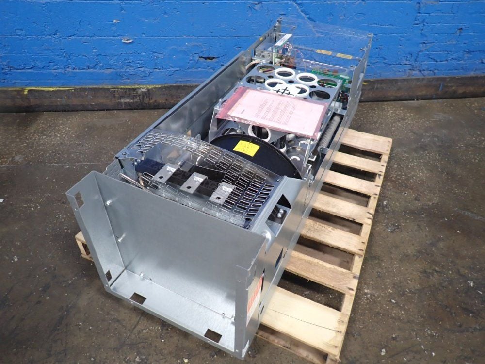 Siemens #6SE7032-1EG60-Z, AC Drive - Image 1