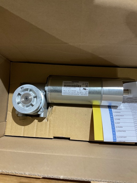 Siemens HP #6FB1103-0A RPM 13-4MB0, SIDOOR MDG180 R GEARED MOTOR, NEW - Image 4