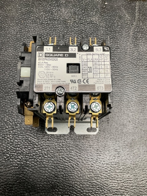 Square D #8910DPA33V02X20, 3P 30A CONTACTOR, NEW - Image 2