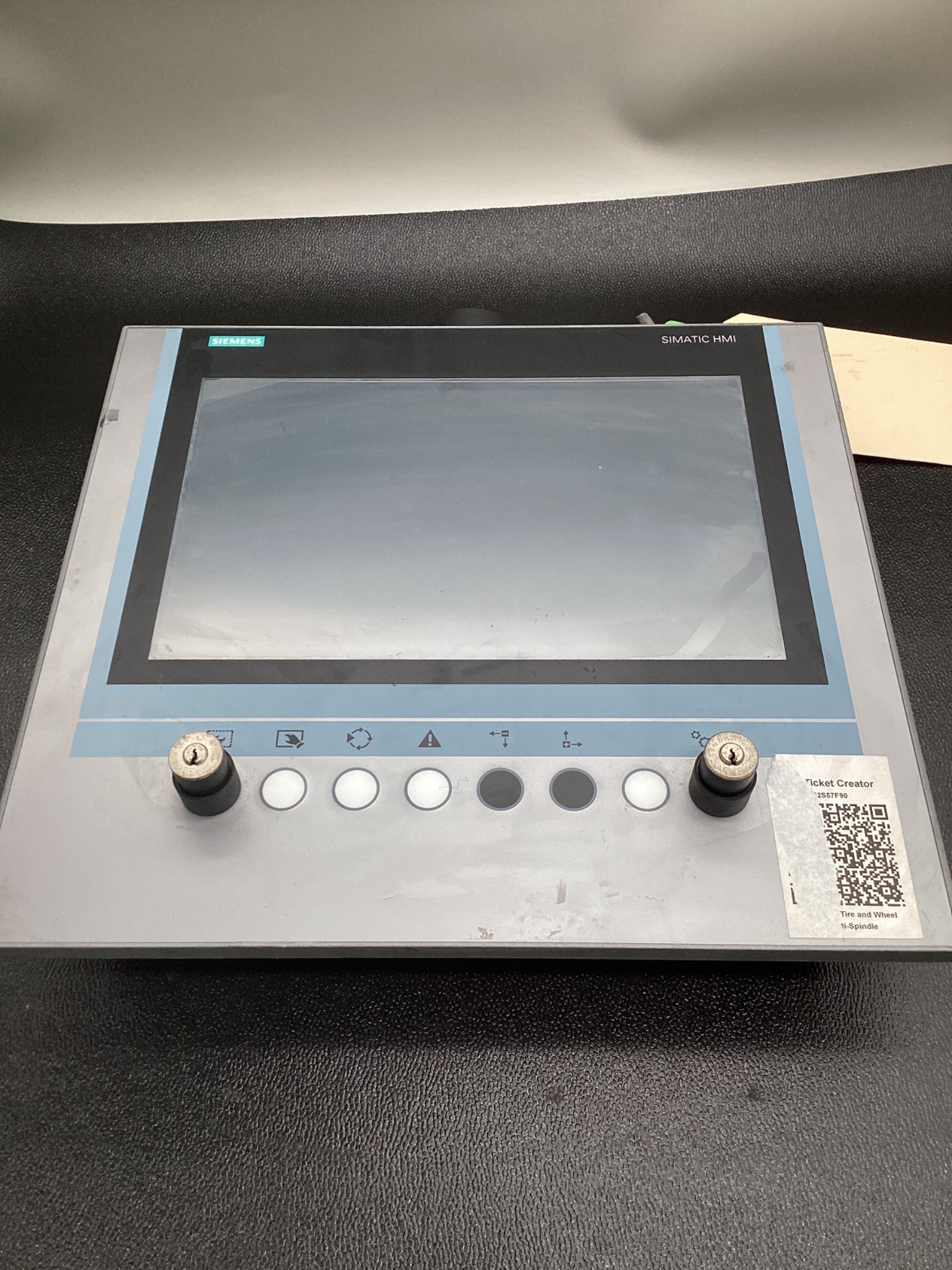 Siemens #6AV7422-5AC00-1AT0, IPC477D-BVO 15" Panel PC KP8F Buttons - Image 1