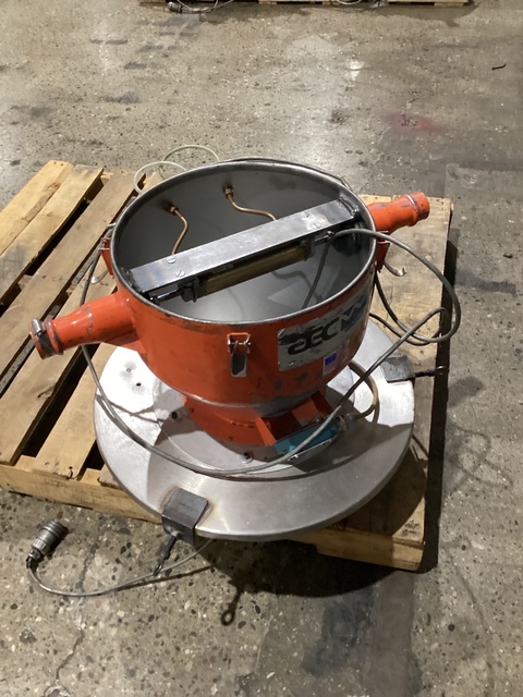 AEC Whitlock #PVH-071G, HOPPERS - Image 3