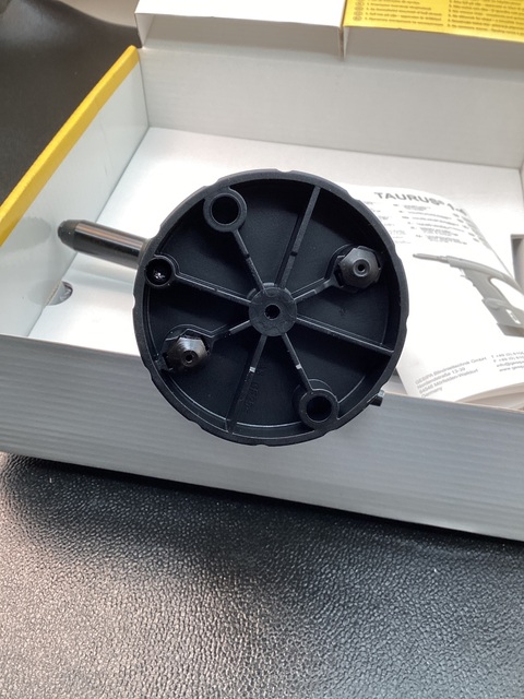 Gesipa #1457665, TAURUS 1 Pneumatic Rivet Tool, NEW - Image 4