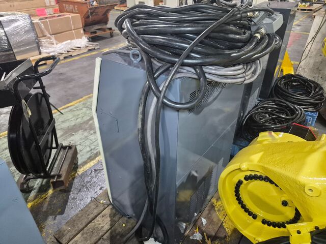 2016 Fanuc R-2000iC/210F, Robot w/ R-30iB Controller, Refurbished - Image 7