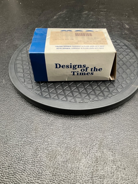 MAC Valves #55B-22-PE-111CAAE, VALVES 55B-22-PE-111CAAE SOLENOID VALVE 3-WAY INLINE 3/8 NPT, NEW - Image 2