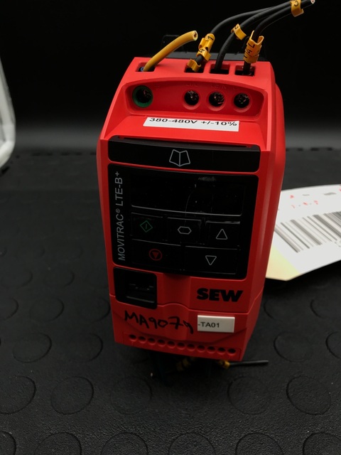 0.75kW SEW Eurodrive #MCLTEB0008-5A3-1-00, MOVITRAC LTE-B+ 0.75kW VFD Drive - Image 1