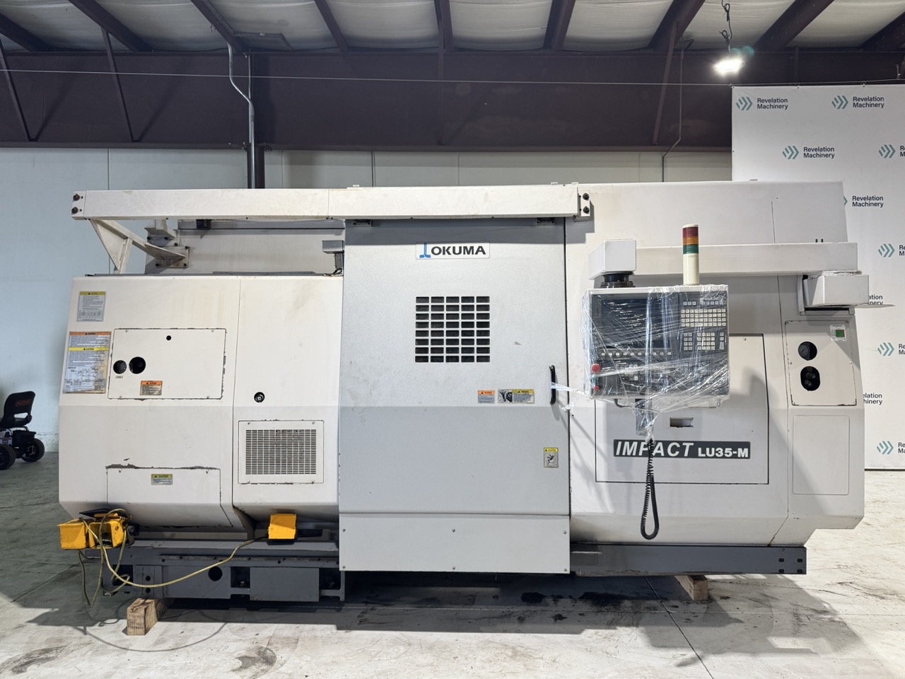 Okuma #Impact-LU35M, CNC Lathe, 26" swing, 20.5" diameter x 39.4" L max, 12" chuck, 2800 RPM, 25 HP, 12 tool - Image 1
