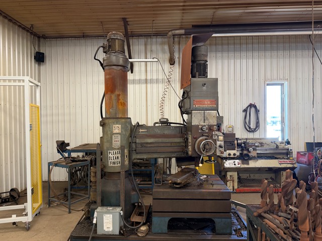 Staveley Machine Tools #E32 Mark II, Radial Arm Drill - Image 1