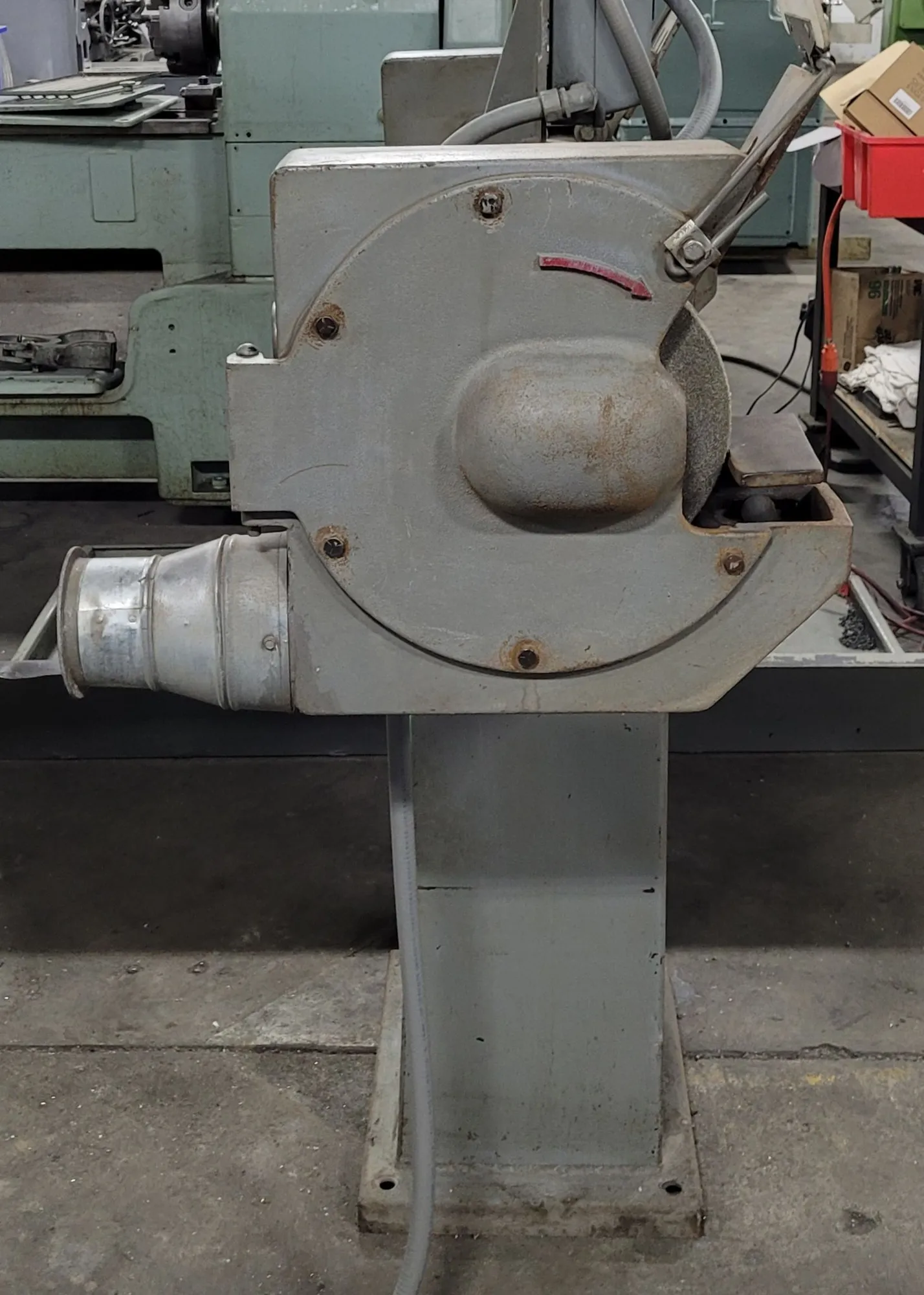 Cincinnati #103, Pedestal Grinder, 2 HP, 460V, 3 Ph., 1800 RPM, 12" x 2" x 5" Wheels - Image 3