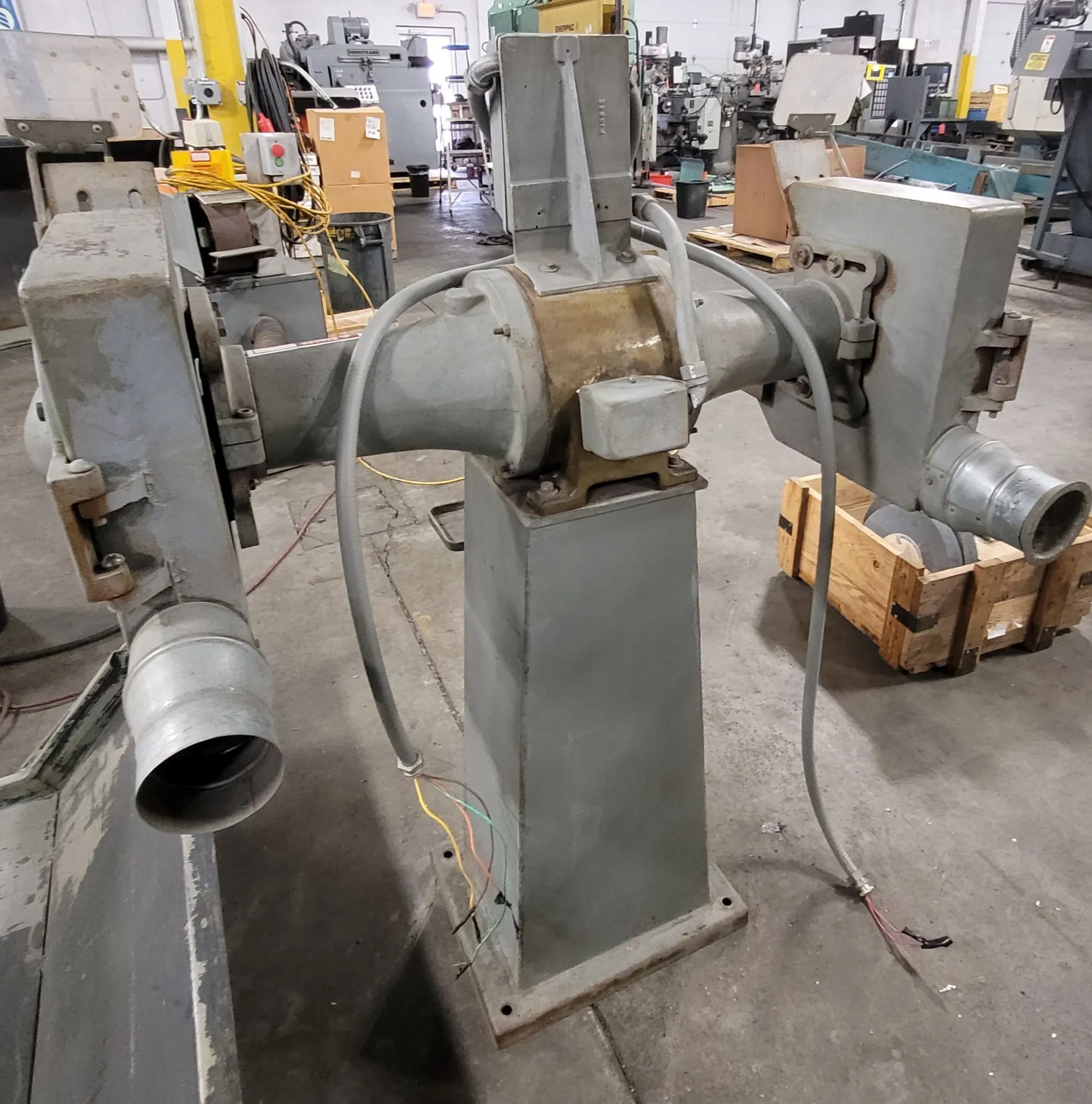 Cincinnati #103, Pedestal Grinder, 2 HP, 460V, 3 Ph., 1800 RPM, 12" x 2" x 5" Wheels - Image 4