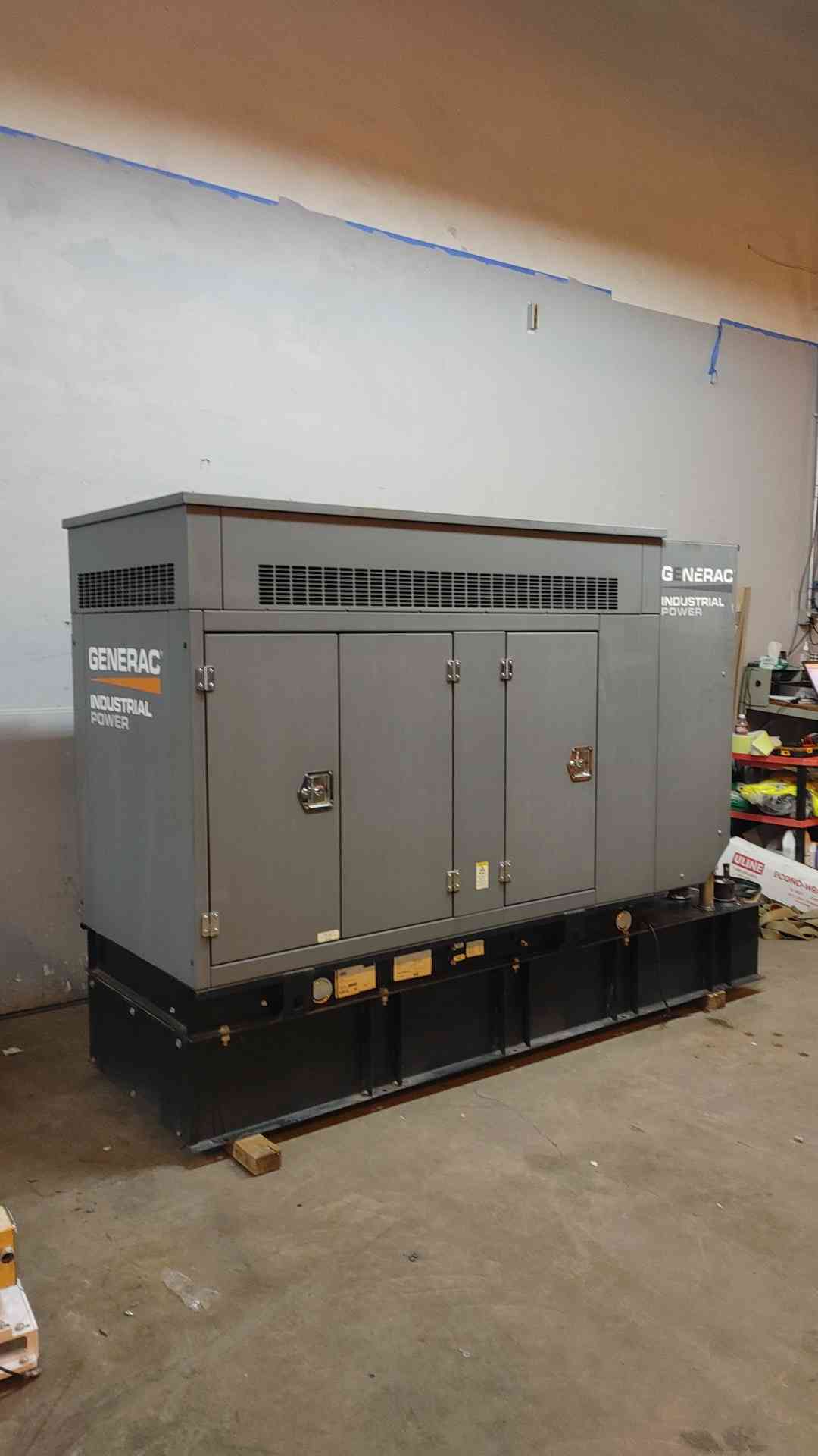 15 KW Generac #SD15, Industrial Diesel Standby Generator, 120/240 Volts, 1 Phase, 334 Hrs., Tested, 2016 - Image 2