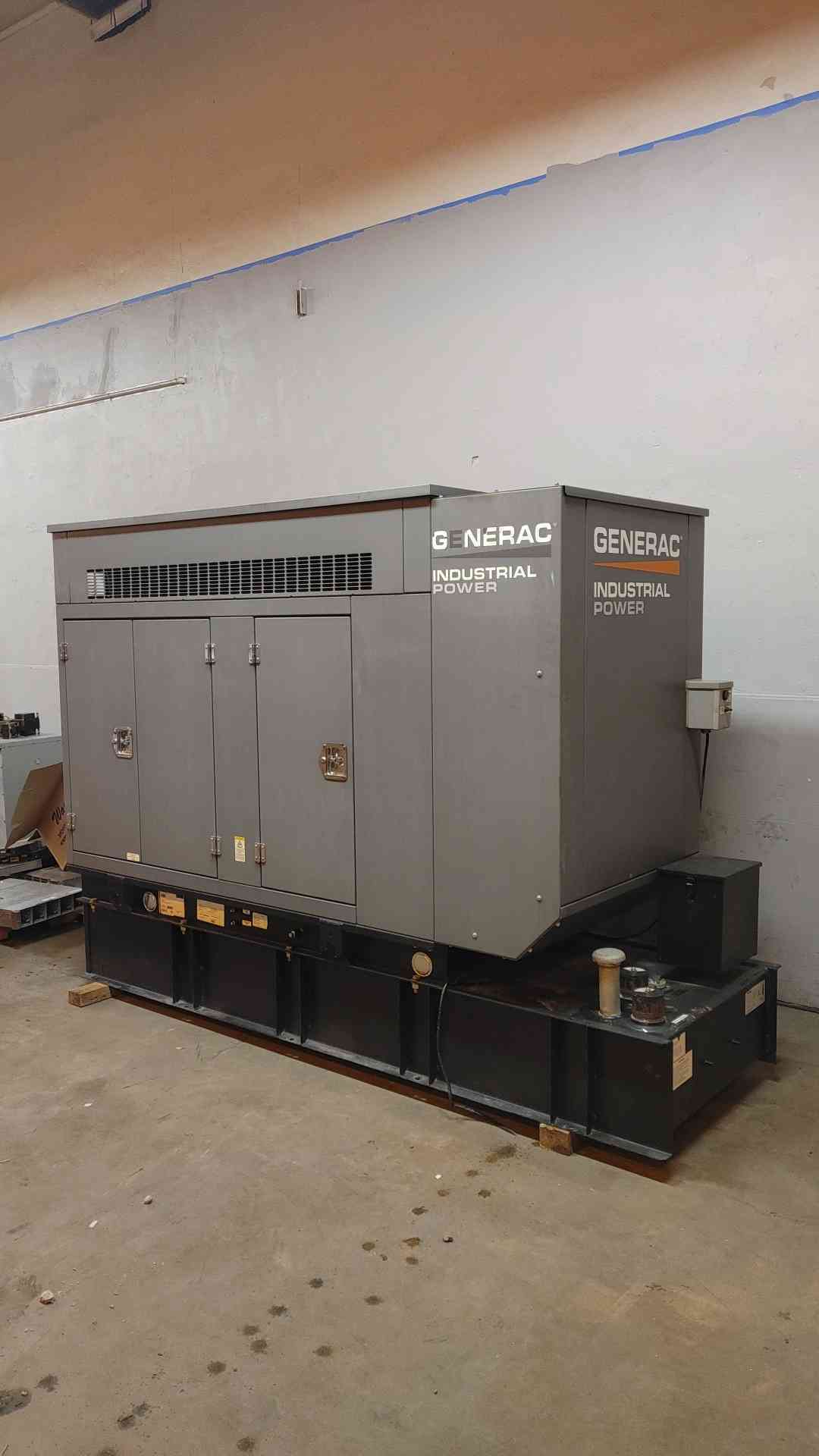 15 KW Generac #SD15, Industrial Diesel Standby Generator, 120/240 Volts, 1 Phase, 334 Hrs., Tested, 2016 - Image 3