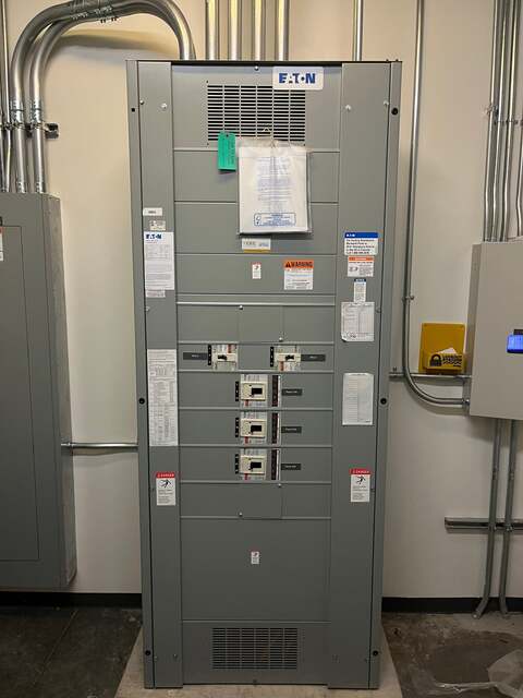 1200 Amps, Eaton Pow-R-Line Switchboard, 480Y/277 Volts, 3 Phase 4 Wire, 65k AIC, 2014 - Image 1