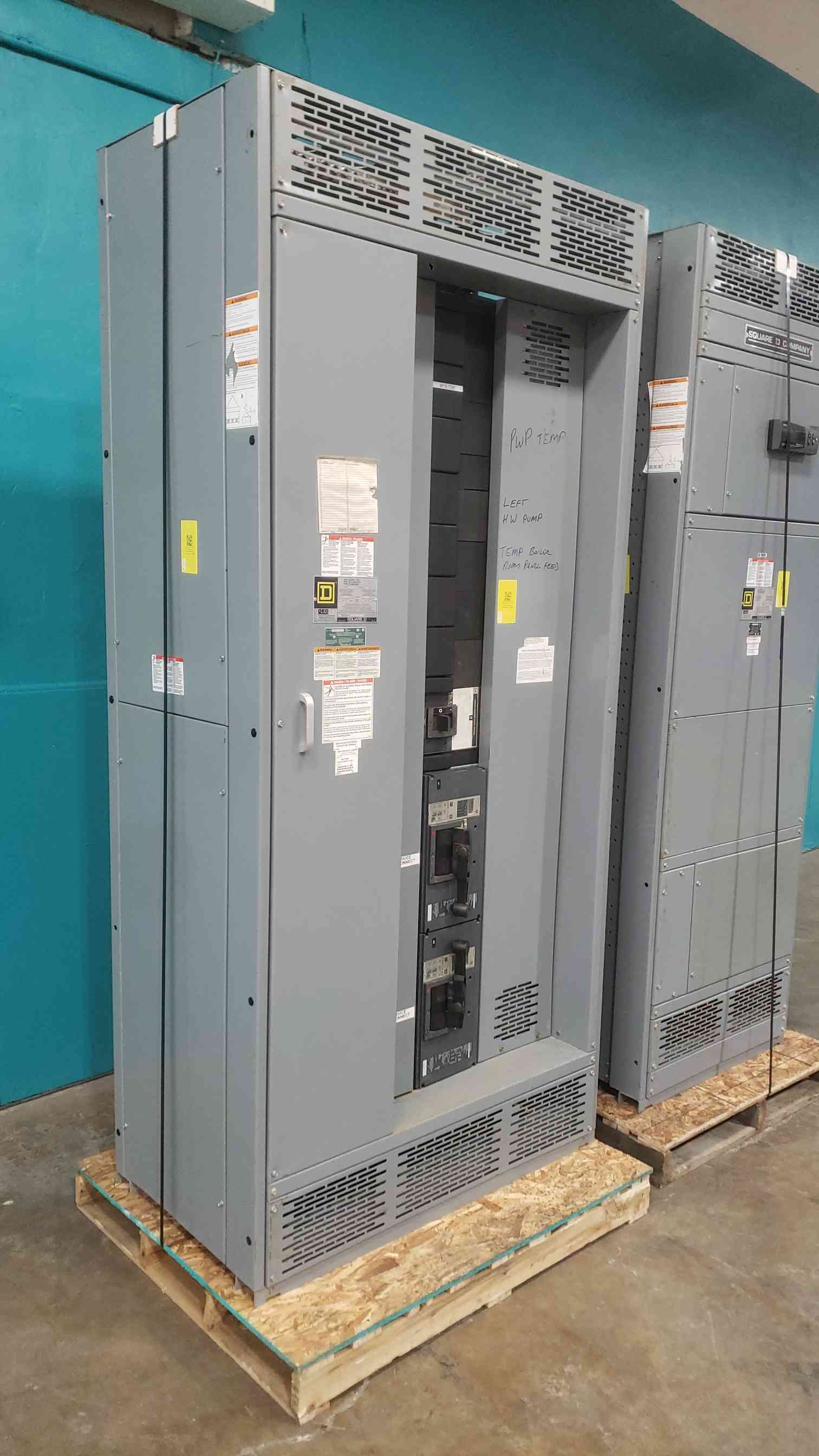 2500 Amps, Square D QED-2, PowerStyle Switchboard, 208Y/120 Volts, 3 Phase 4 Wire, (2) RG1000 Breakers - Image 8
