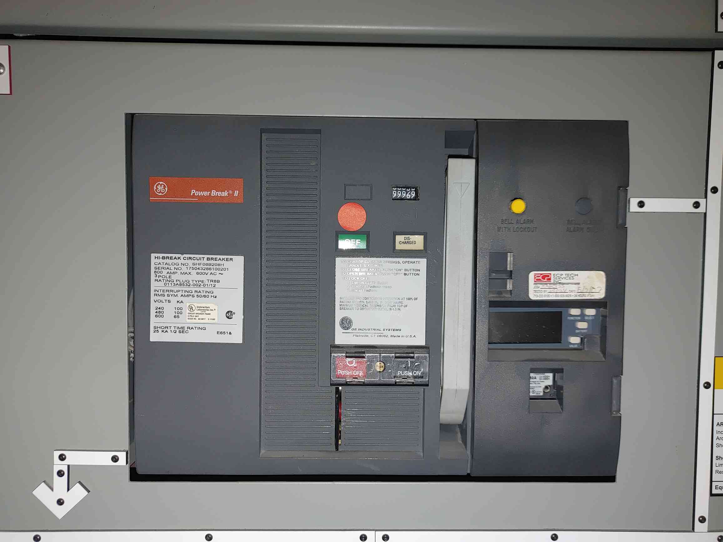 4000 Amps, General Electric Power Break II Switchboard, (5) #SHF08B208H 800A Hi-Break 3 Pole Breakers, 480 - Image 4