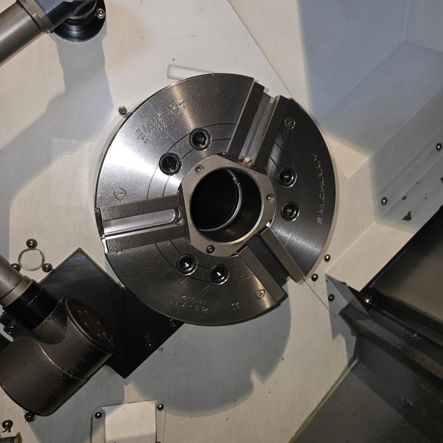 DMC #DL-30, CNC Lathe, 24" Swing, 10" Chuck, 30 HP, 3,000 RPM, 12-Station Turret, Fanuc Oi-TD, 2016 - Image 7