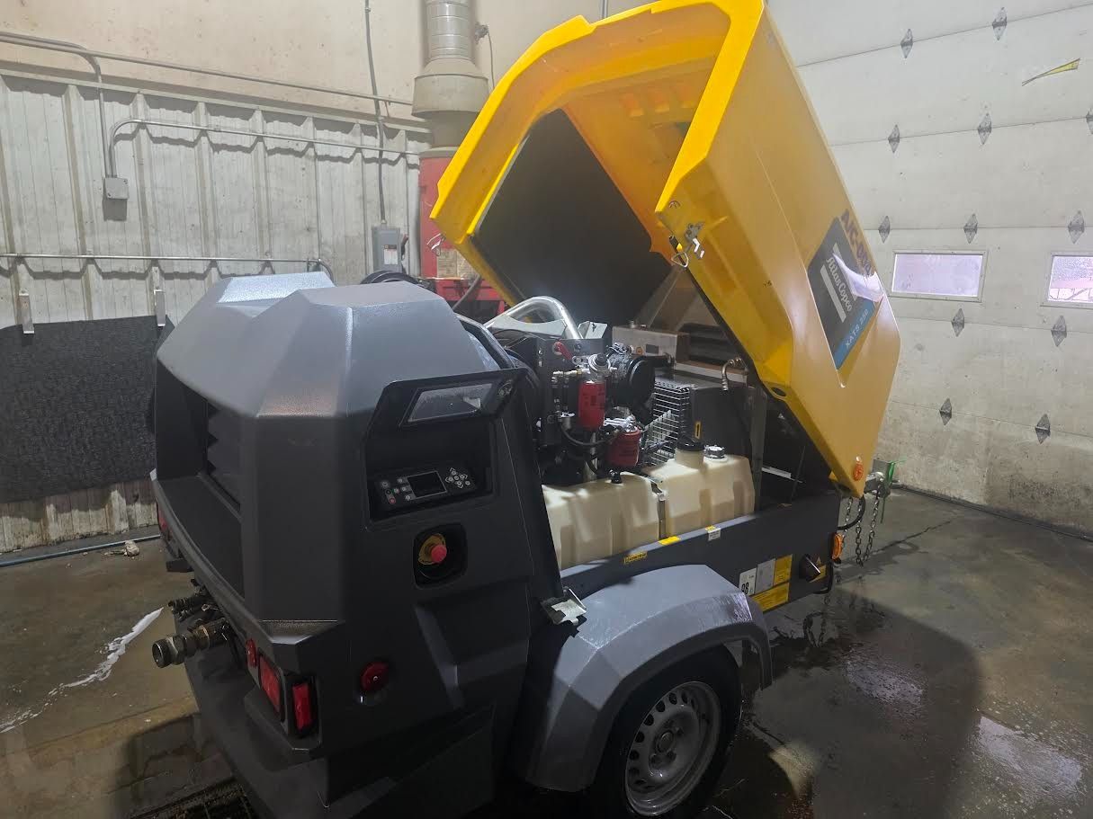 250 cfm, 150 psi, Atlas Copco #XATS-250, air compressor, 65 HP Kubota V2403-CR-T-E4B 4-cylinder engine, 23 - Image 6