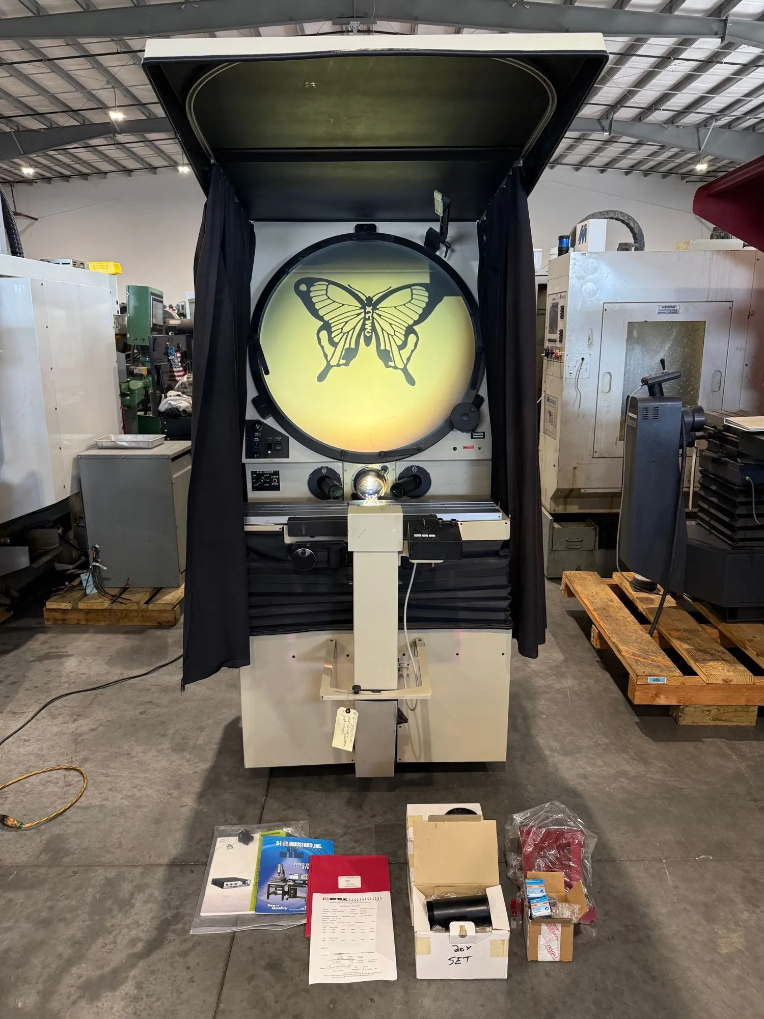 30" S-T Industries #22-2801, optical comparator, 8" x 35" table, edge detection, 2014 - Image 1