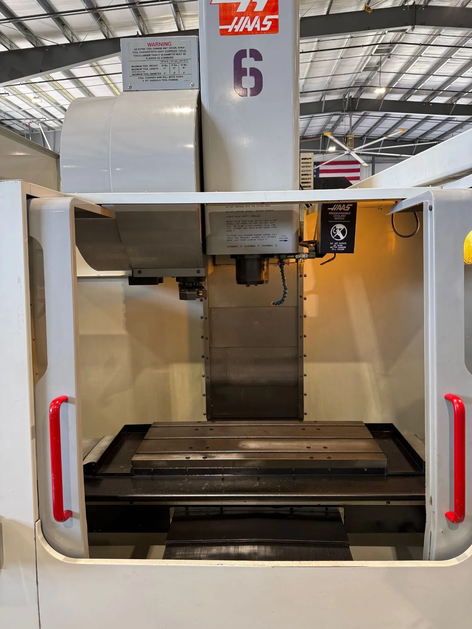 Haas #VF-2B, CNC vertical machining center, 24 side mount tool changer, 30" X, 16" Y, 20" Z, 7500 RPM, #40 - Image 7