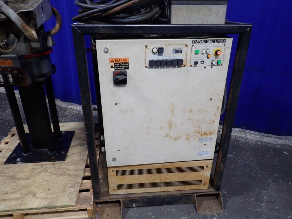 Motoman #UP20, robot, Yasnac XRCUP20 Control, teach pendant, 2000 - Image 4