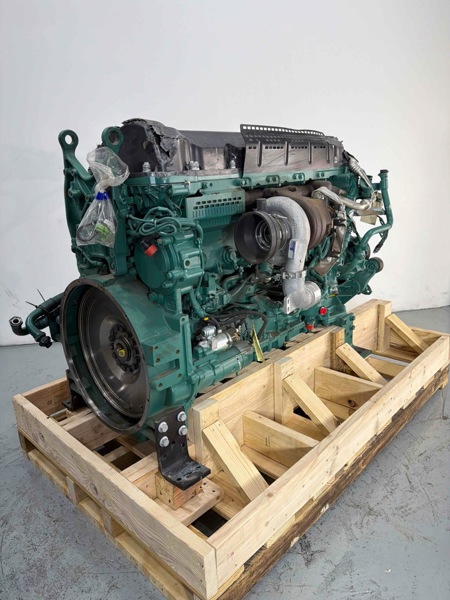 422 HP, Volvo #TAD137VE, Engine, Tier 4 Final - Image 4