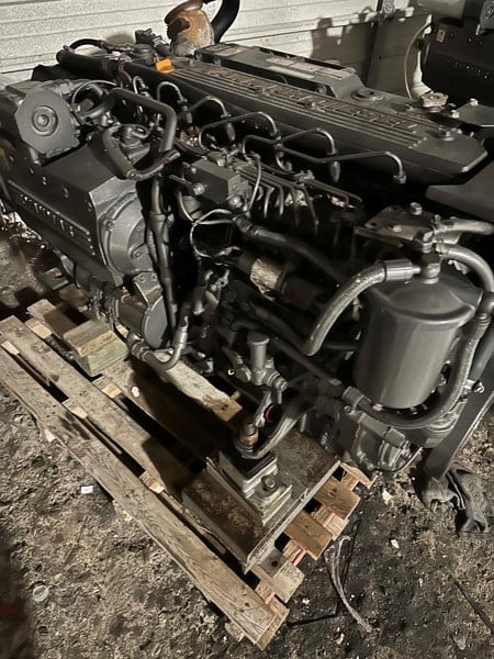 370 HP Yanmar #6LYA-STP, Marine Engine, 552 hours - Image 2
