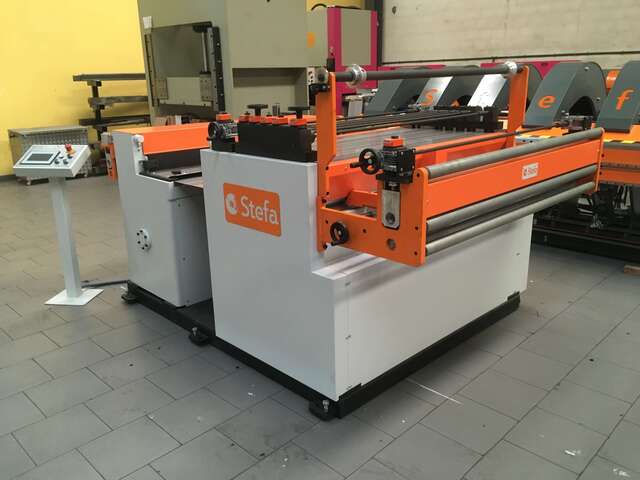 61" x 0.06" Stefa #LCS1.5, Cut-to-Length & Slitting Line, 9 straightener rolls, 3.11" roll diameter, (3) 7.2" - Image 2